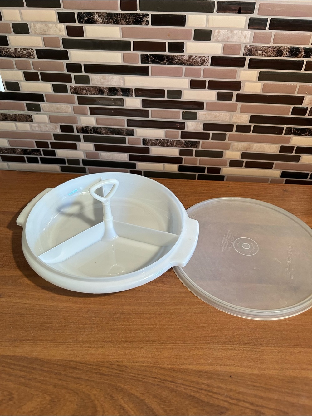 Vintage Tupperware Suzette Divided Serving Dish with Lid - Home Kitchen